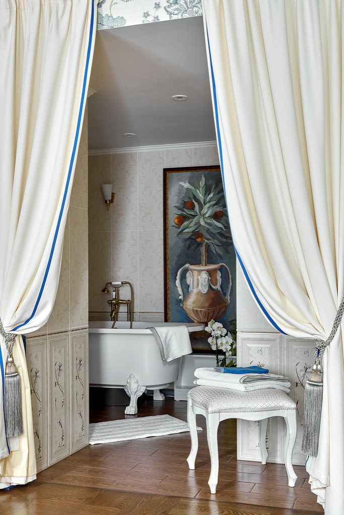 Houzz тур: Квартира в Воронеже — в купеческом доме конца XIX века