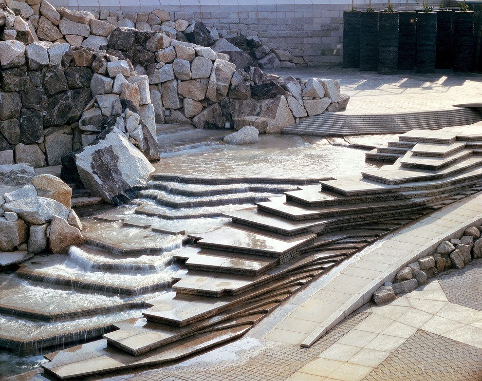 Архитектура: Арата Исодзаки — лауреат Притцкеровской премии 2019