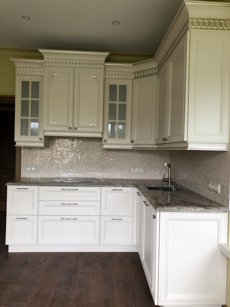 Дом. Ясеневая