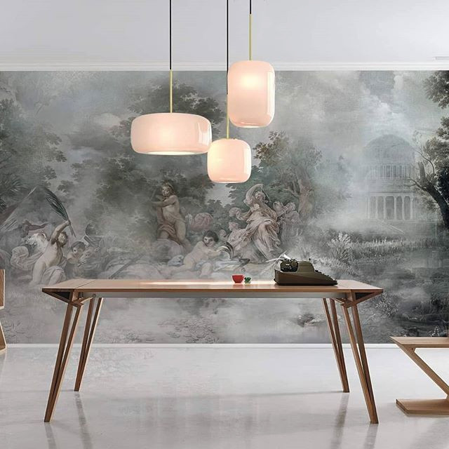 Обои с историческими фресками