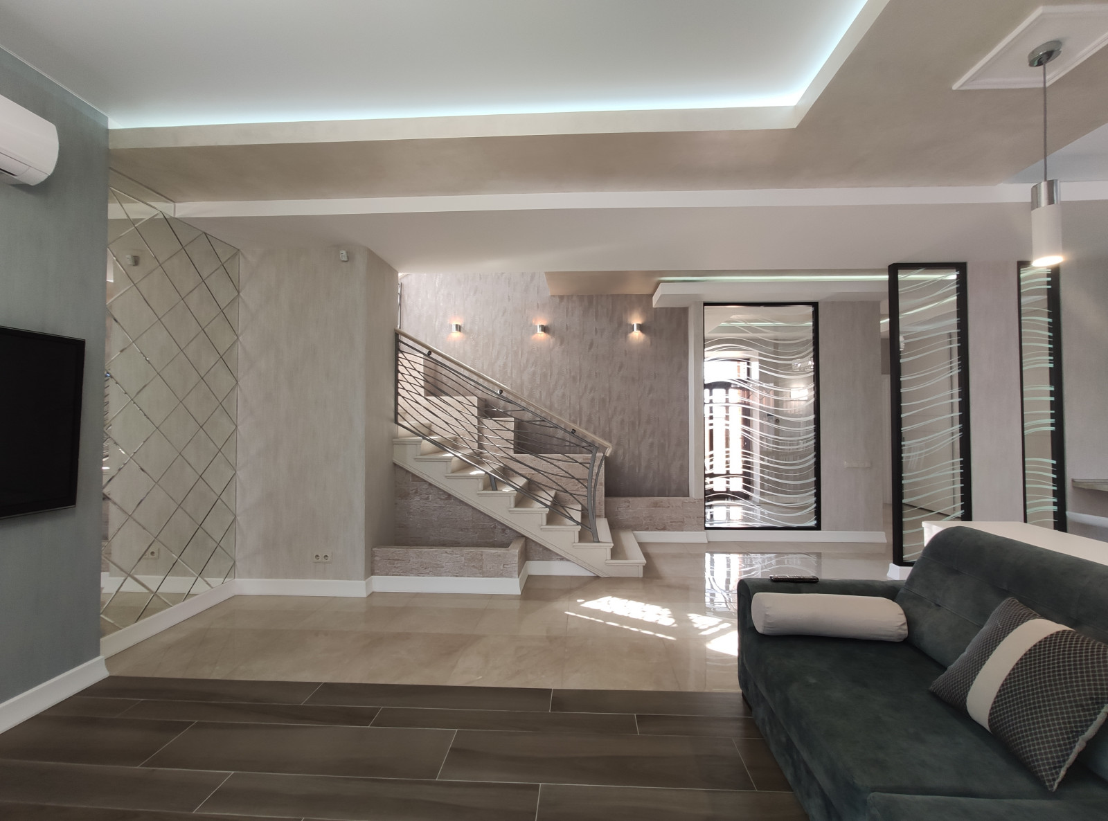 Дом для постоянных заказчиков