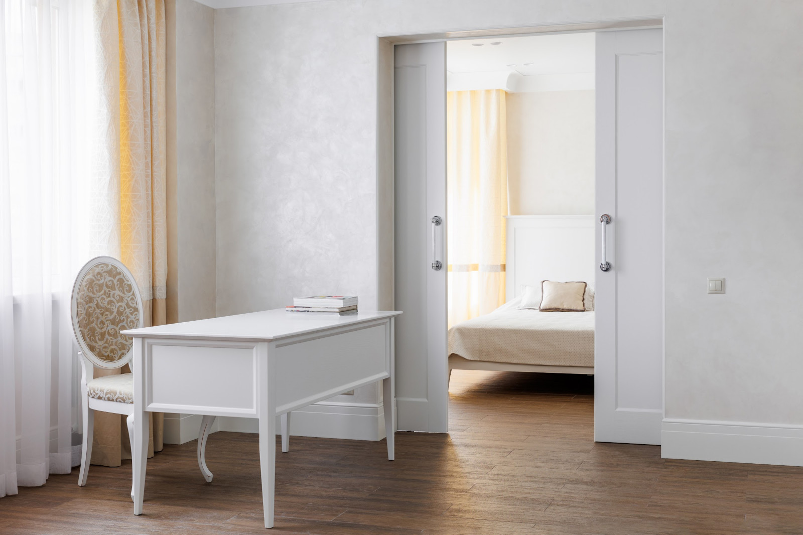 Интерьер квартиры 80 квадратов в стиле современной классики