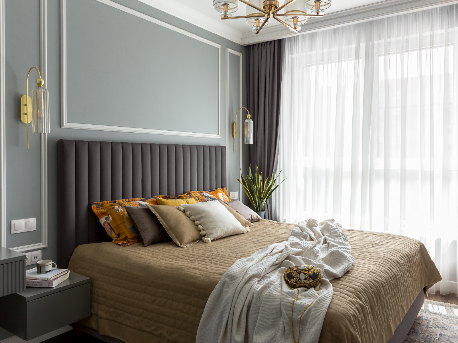 Уютная квартира 67 кв. м для молодоженов и большой собаки