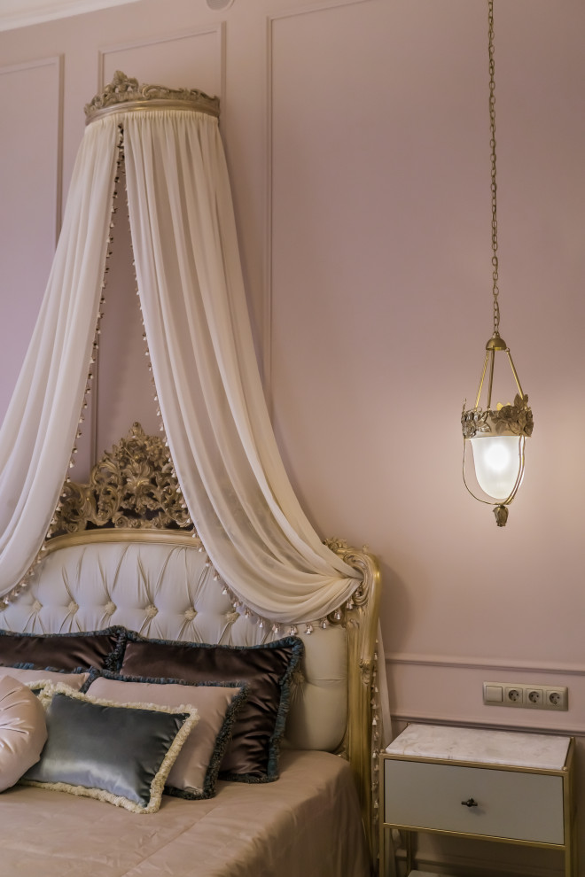 CHATEAU DE LA PETROGRADKA