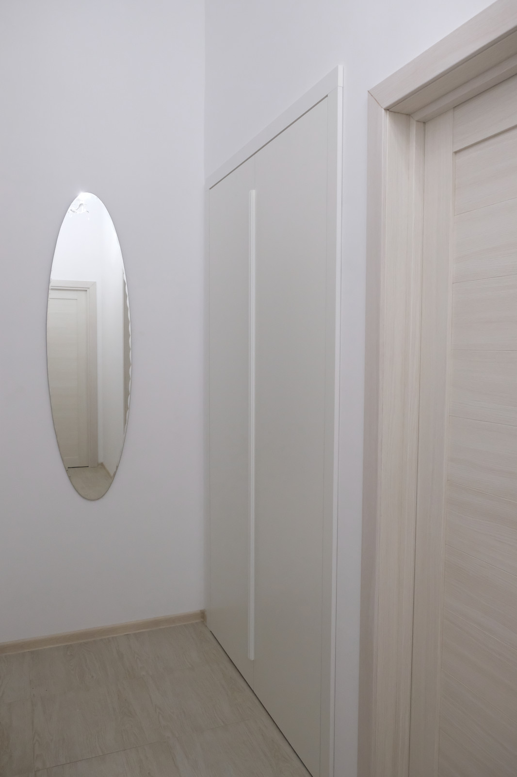 Небольшие квартиры. Минимализм.