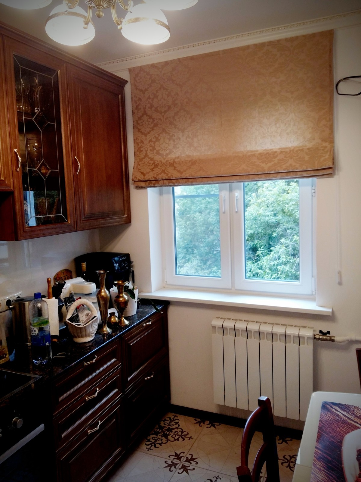 Обложка проекта: Римская штора для кухни