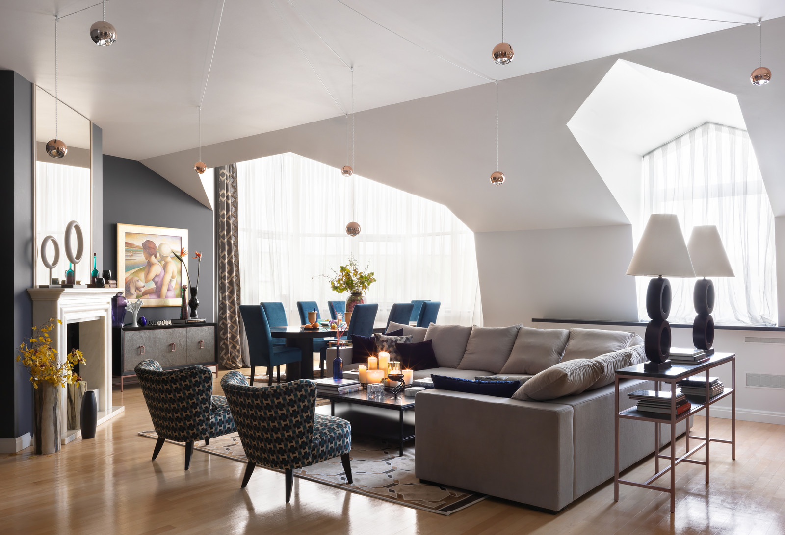 В гостях: Двухэтажная квартира по мотивам картины