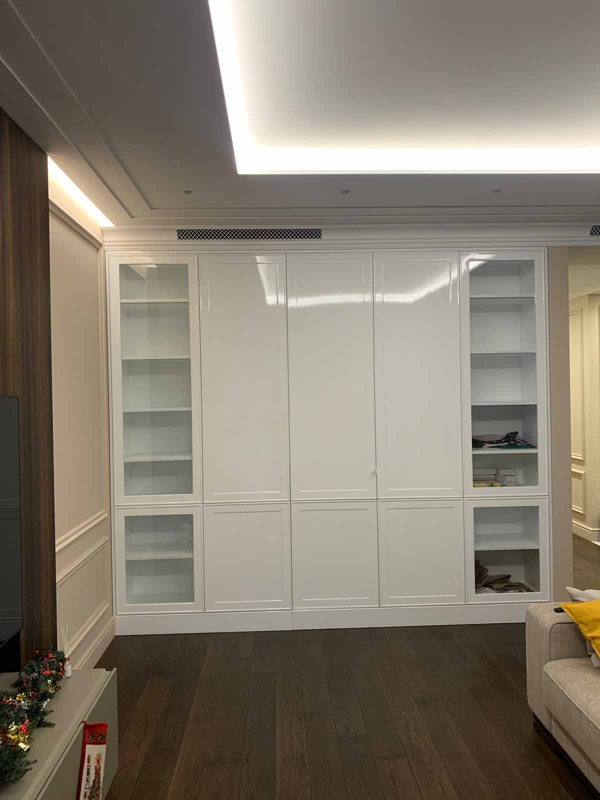 Шкаф в интерьере