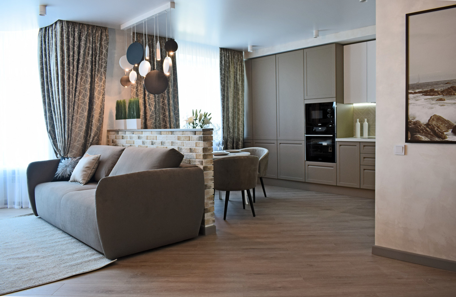 Элегантный бежевый