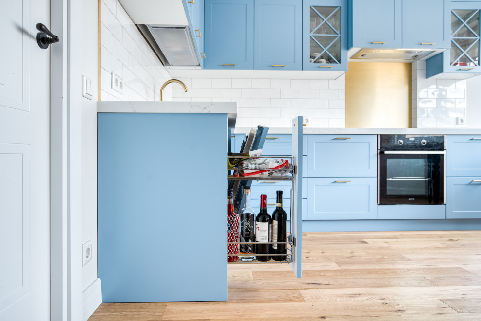 Проект угловой кухни в стиле неоклассика