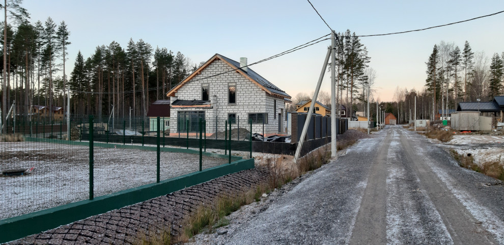 Вопрос: Какой забор нужен вашему дому