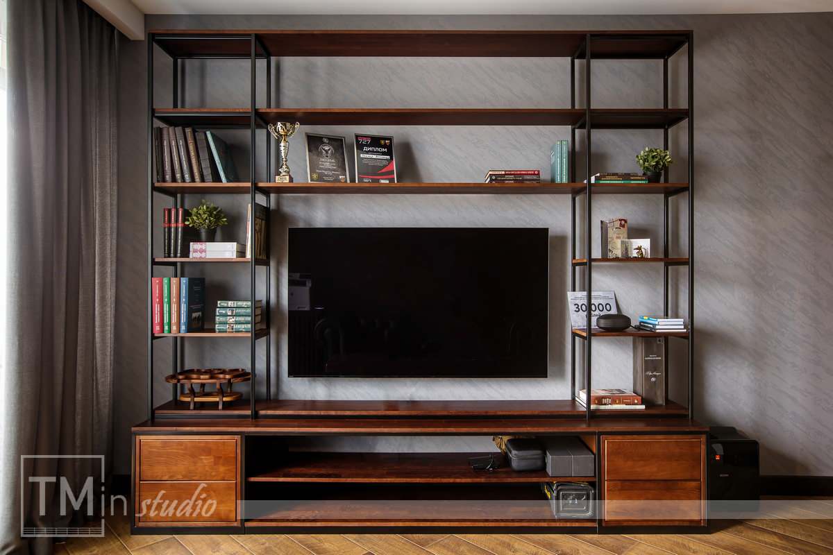 Обложка проекта: В серьезных тонах