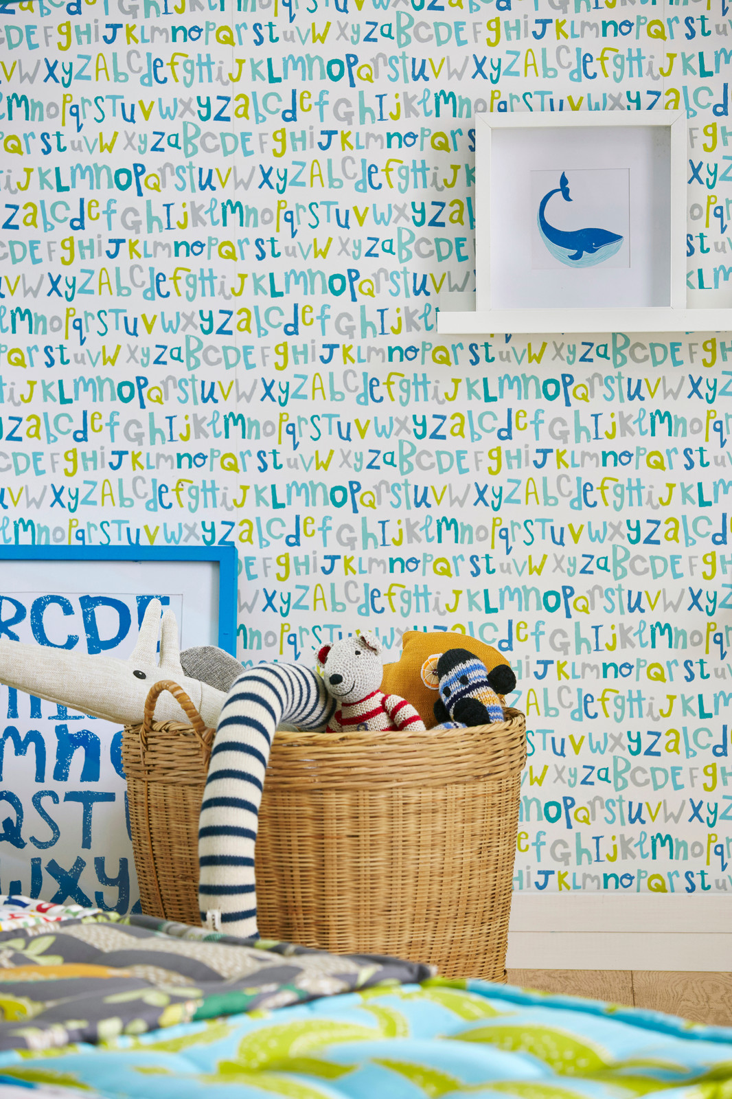 Детские коллекции тканей и обоев