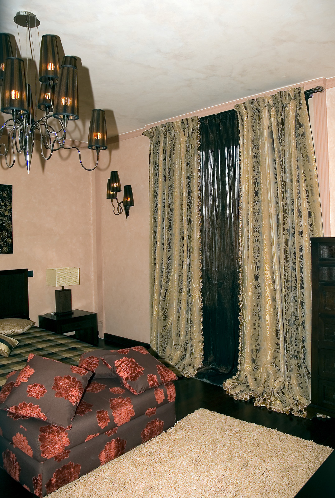 Обложка проекта: Классическое оформление окон