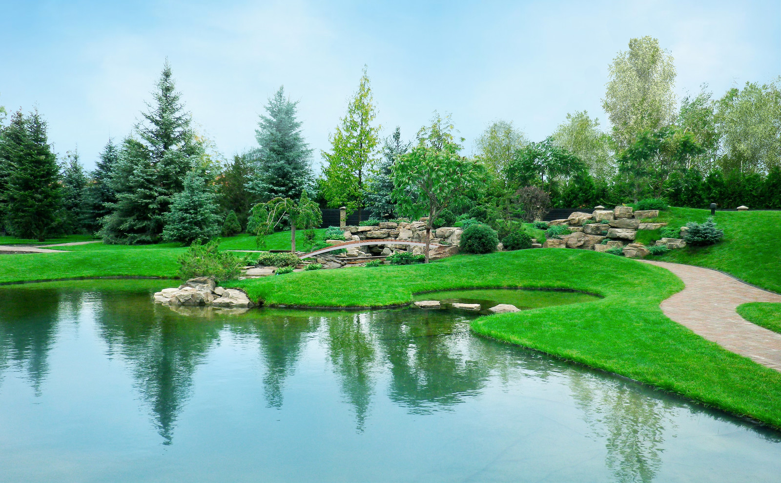 Плавательные пруды