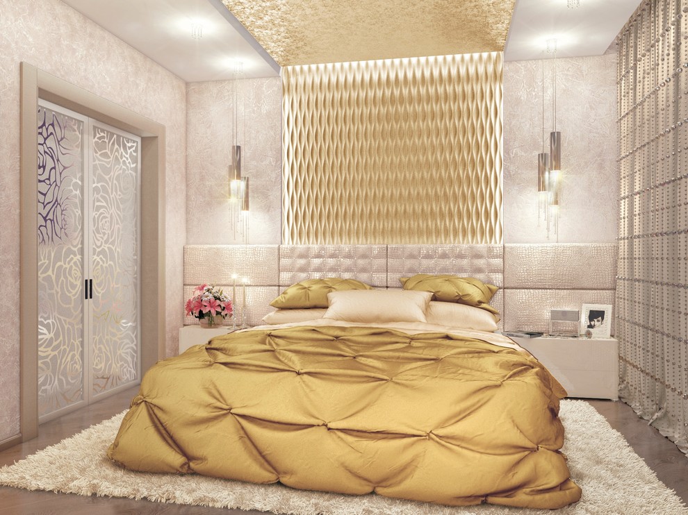 Хозяйская спальня, слева за раздвижной дверью просторная гардеробная (Второй эта