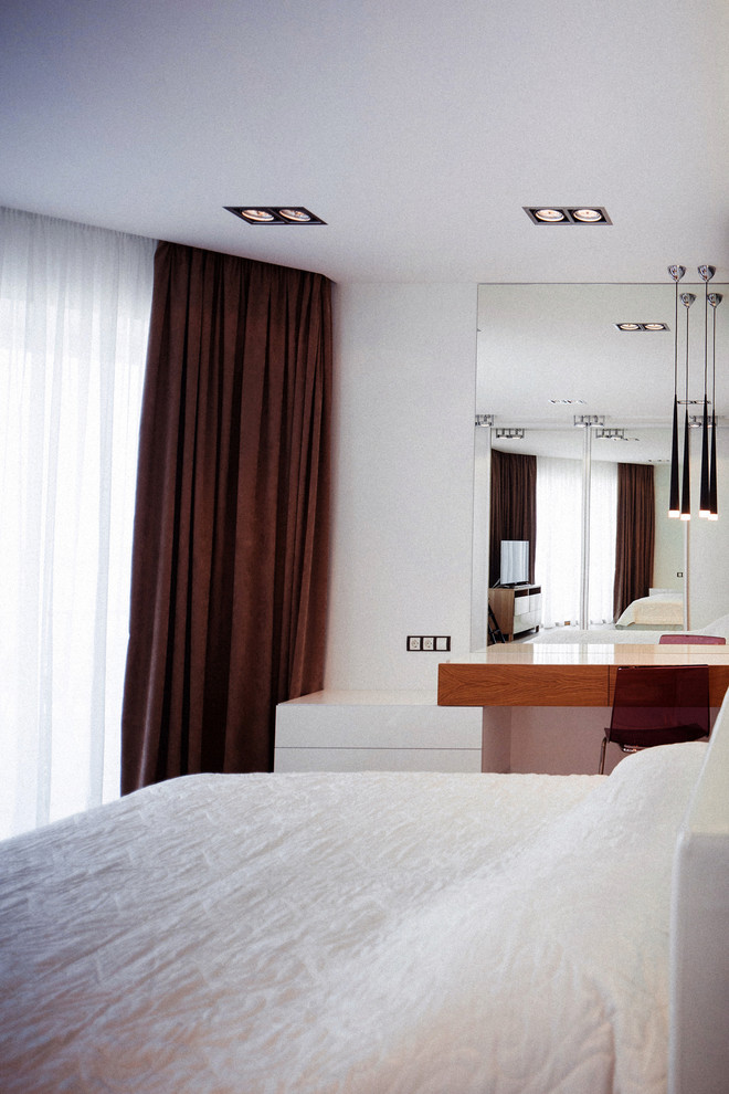 г. Волгоград, ул. Грушевская, 12