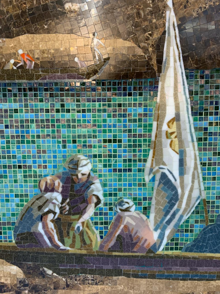 Панно в бассейне