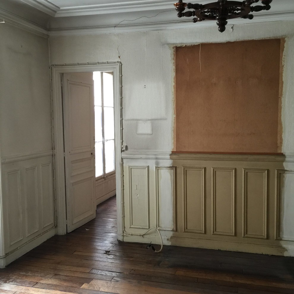 Houzz Франция: Квартира со стеклянной перегородкой, сделанной на заказ