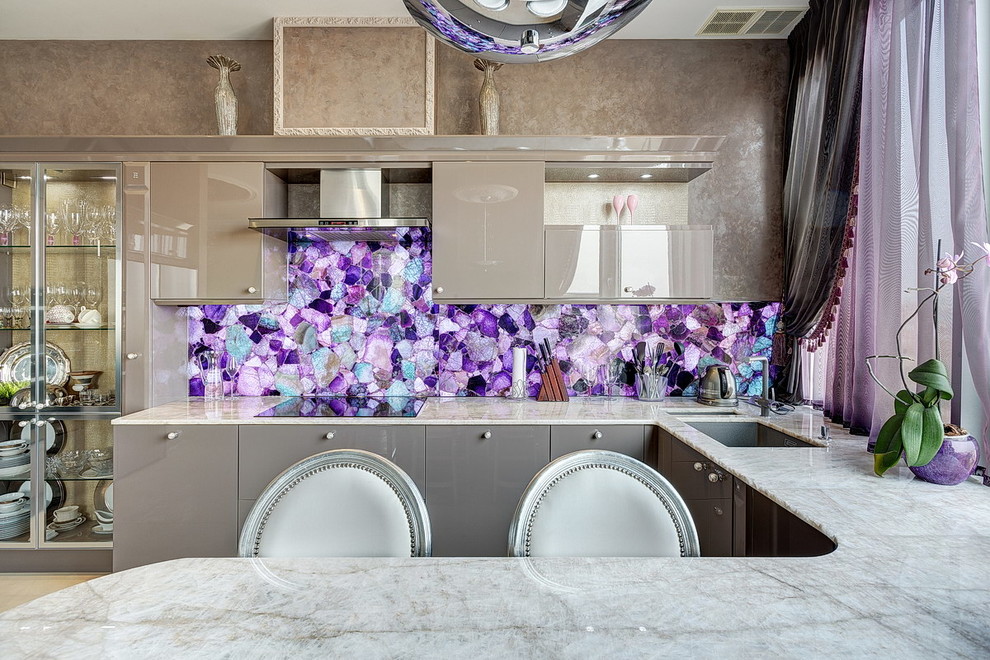 Натуральный камень в интерьере квартиры