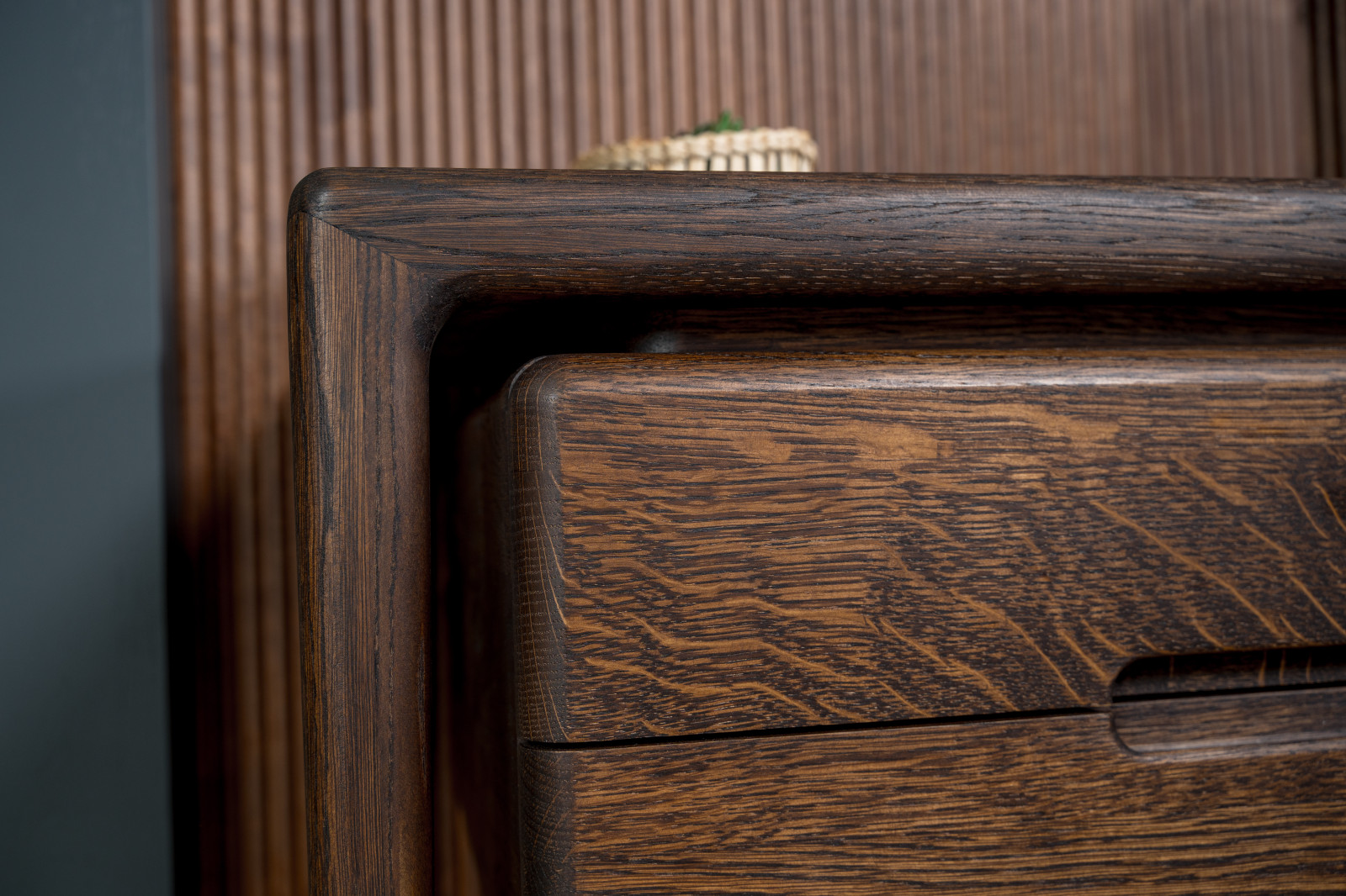 Мебель из массива дуба