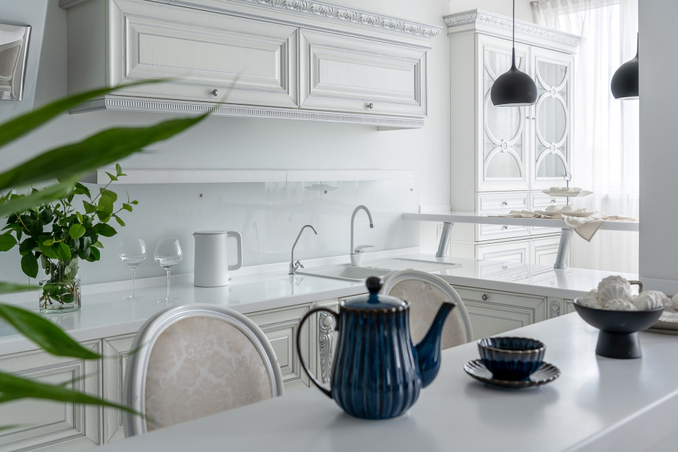 БЕЛОСНЕЖНАЯ ОПОЧИВАЛЬНЯ