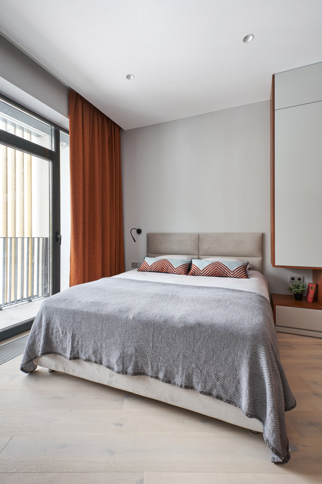 Фото спальни для Центра интерьерных решений по проекту Ксении Мицкевич