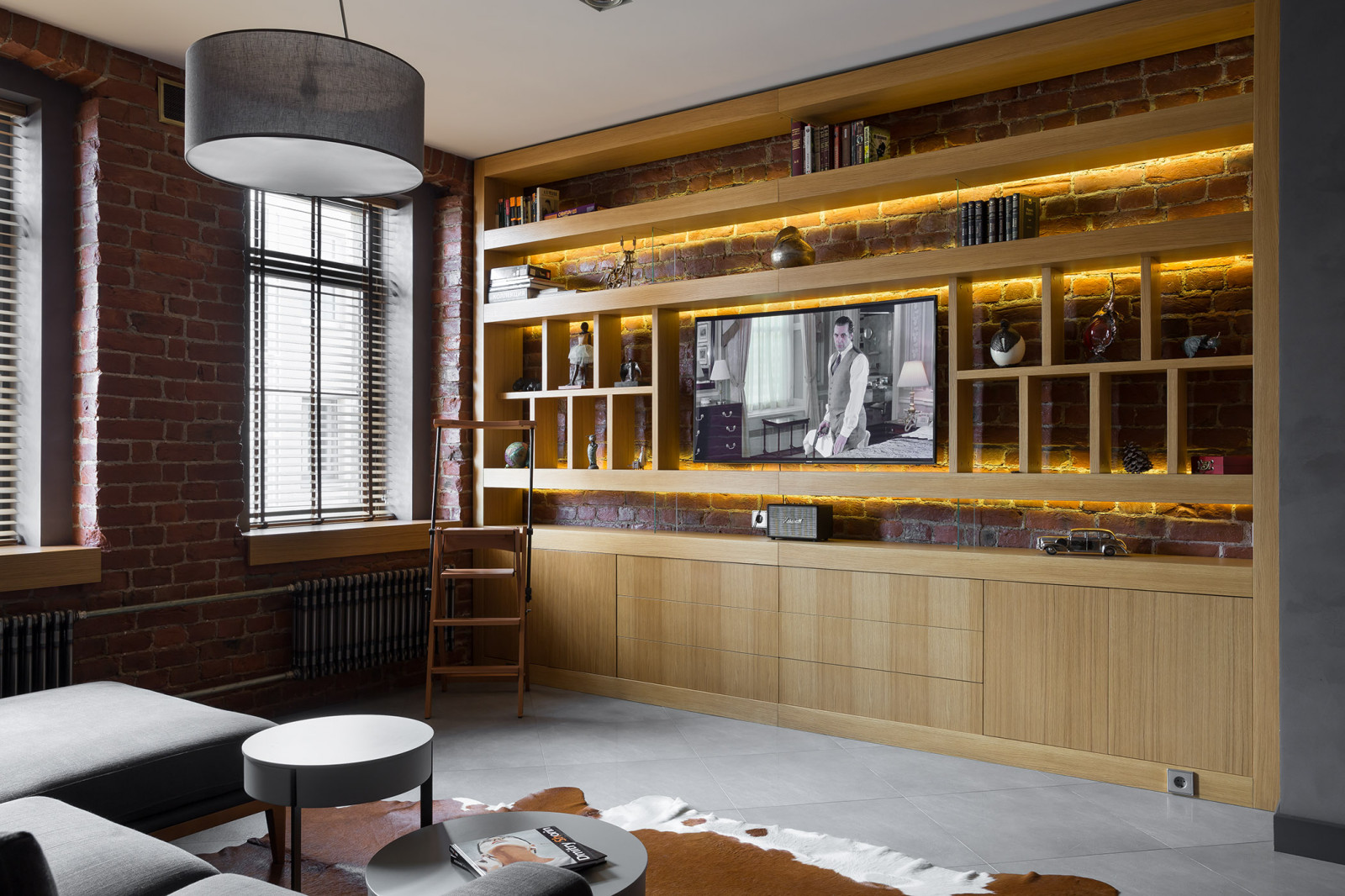 ХОЛОСТЯЦКИЙ ЛОФТ