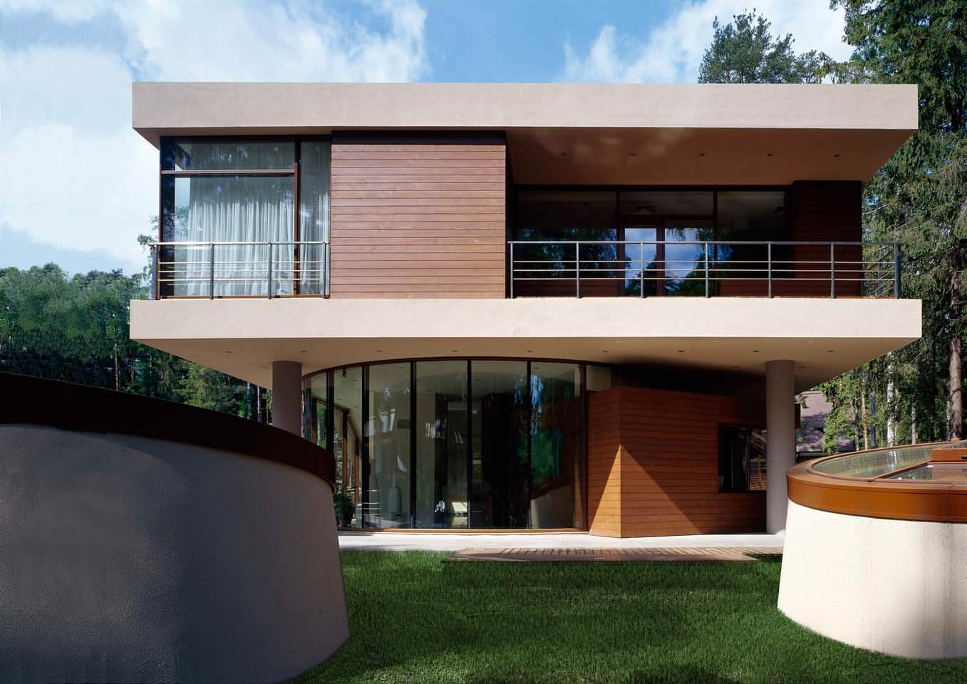 Частный жилой дом в поселке Сосны