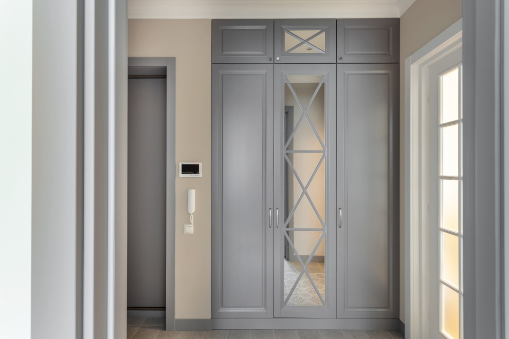 Встроенный шкаф в прихожую