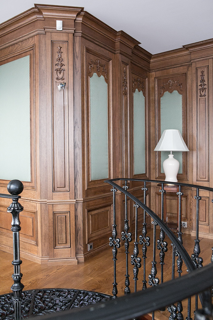 Кабинет в классическом стиле из дуба