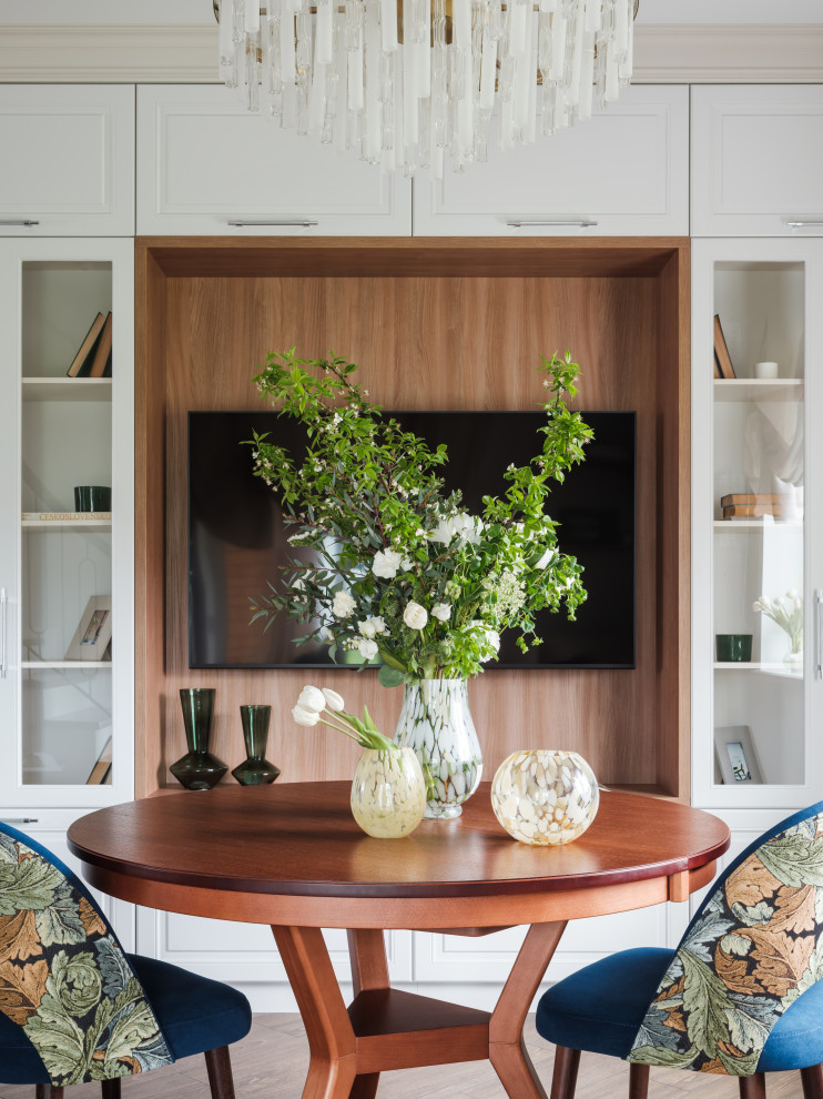 Двухэтажный дом с террасой площадью 170 м²