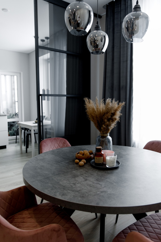 Реализация двухкомнатной квартиры в ЖК Русский Авангард