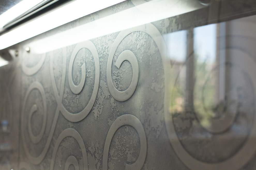 Коттедж: классический интерьер в бежевых оттенках