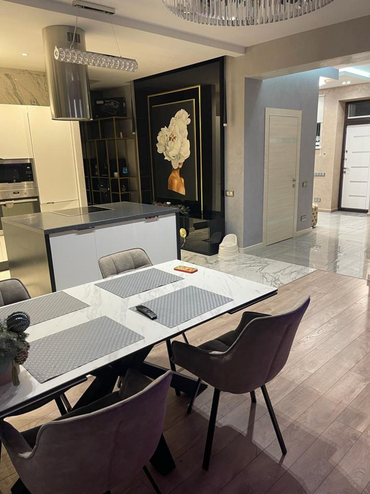 560B «ПРАЙД» - современный коттедж с остекленной верандой и гаражом