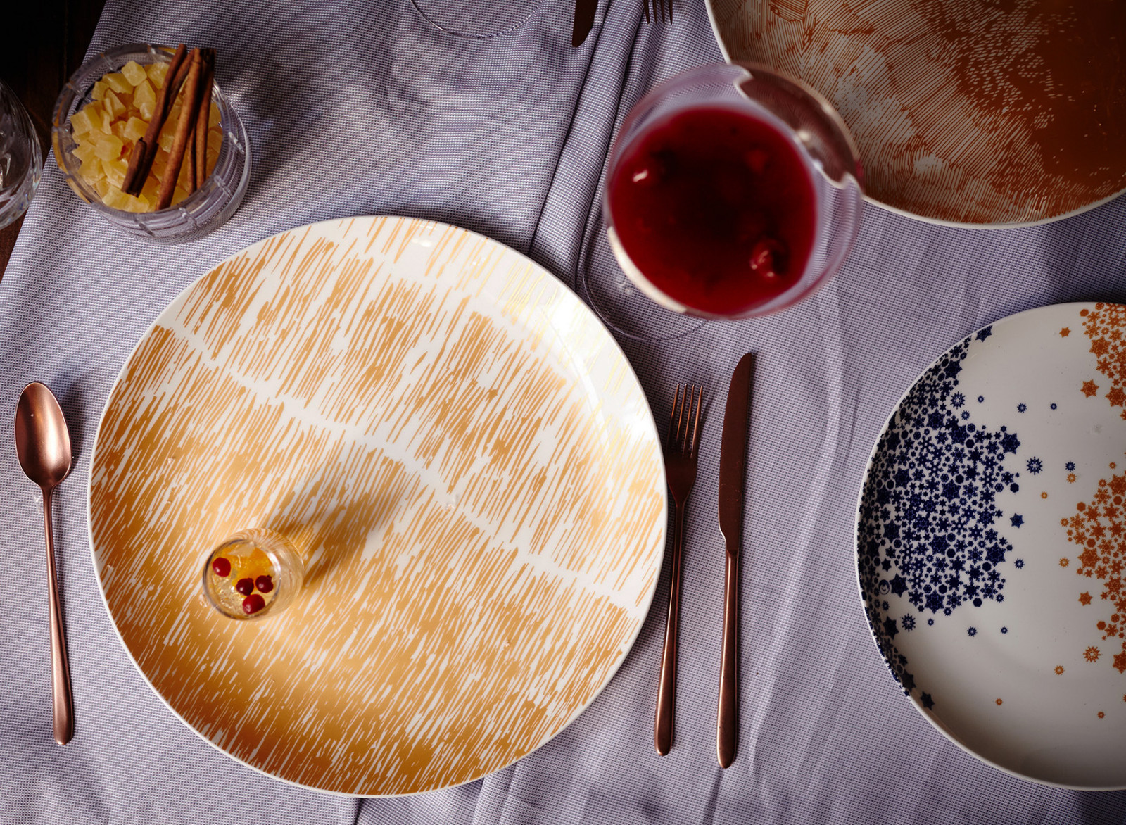 Новогодняя коллекция фарфора