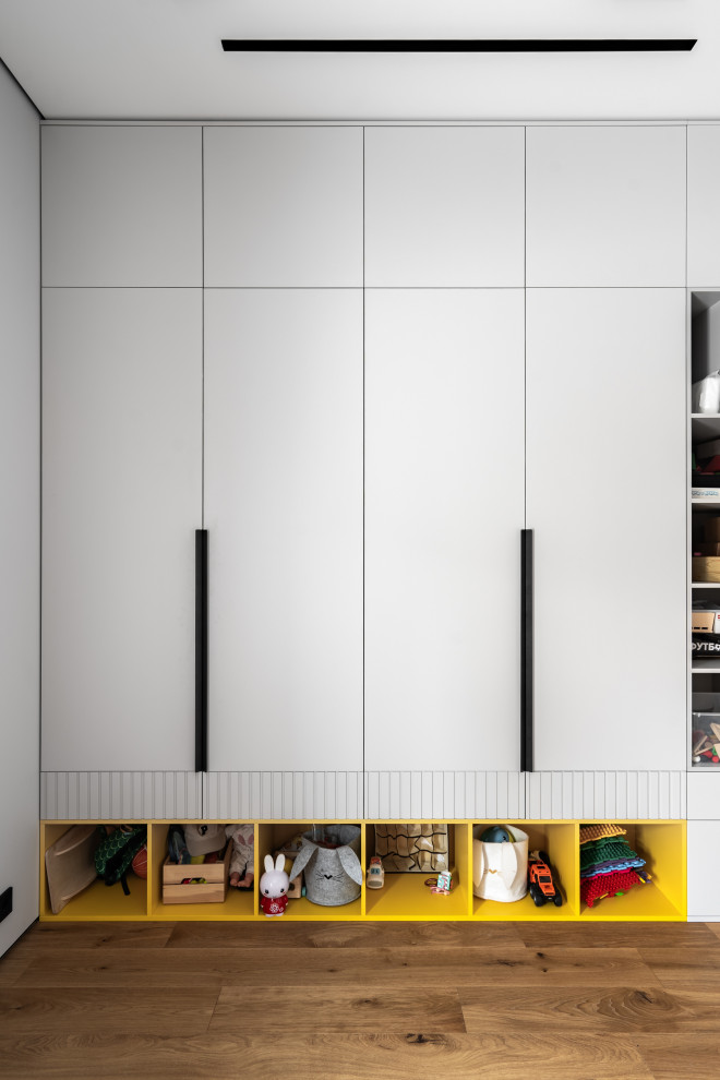 Шкаф в детскую