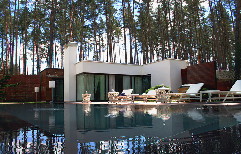 Резиденция в Хотомле