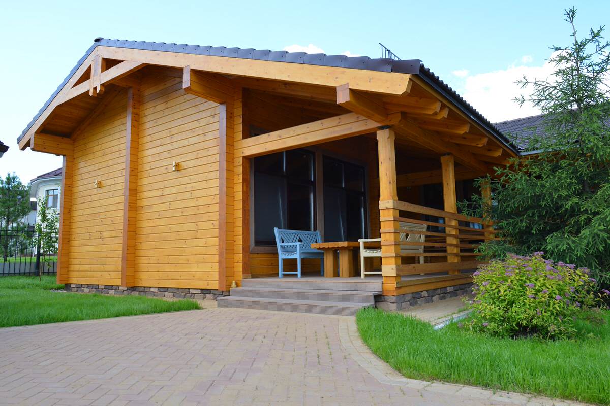 Бани из клееного бруса