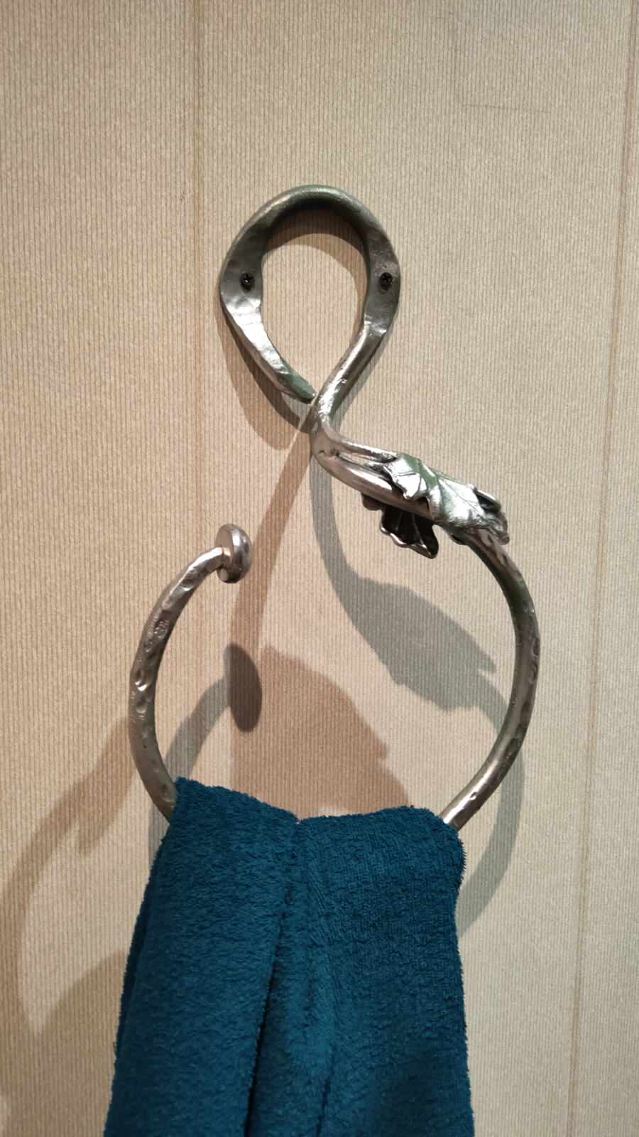 Обложка проекта: Кованые предметы интерьера от Фибероста