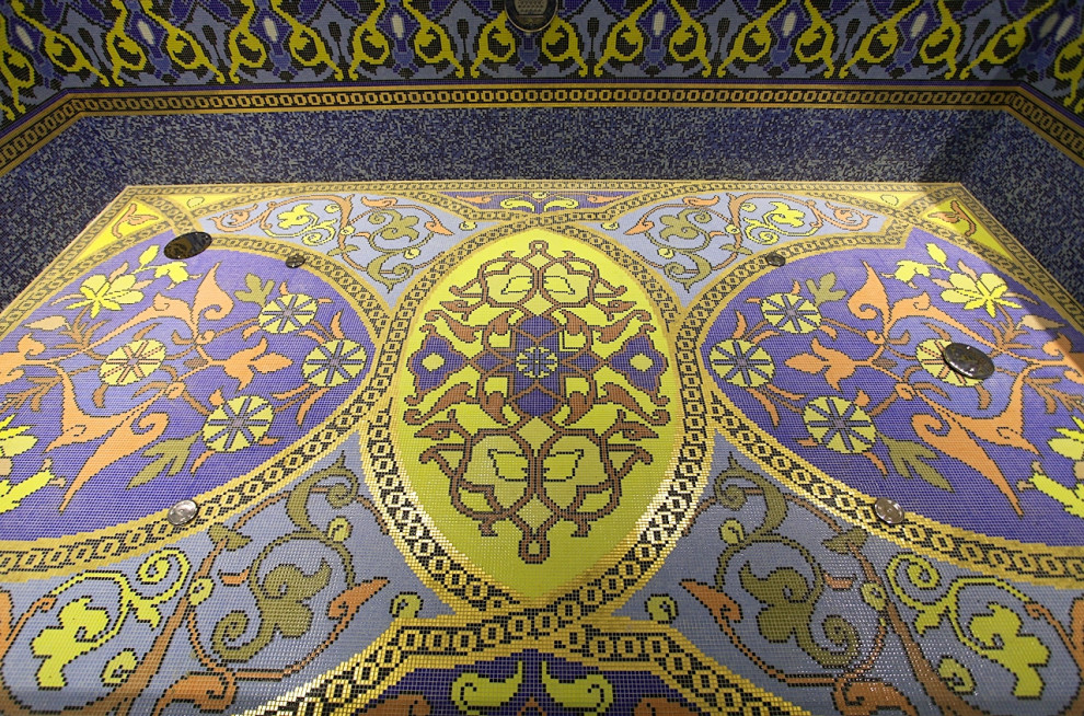 Бассейн «Восточный узор»