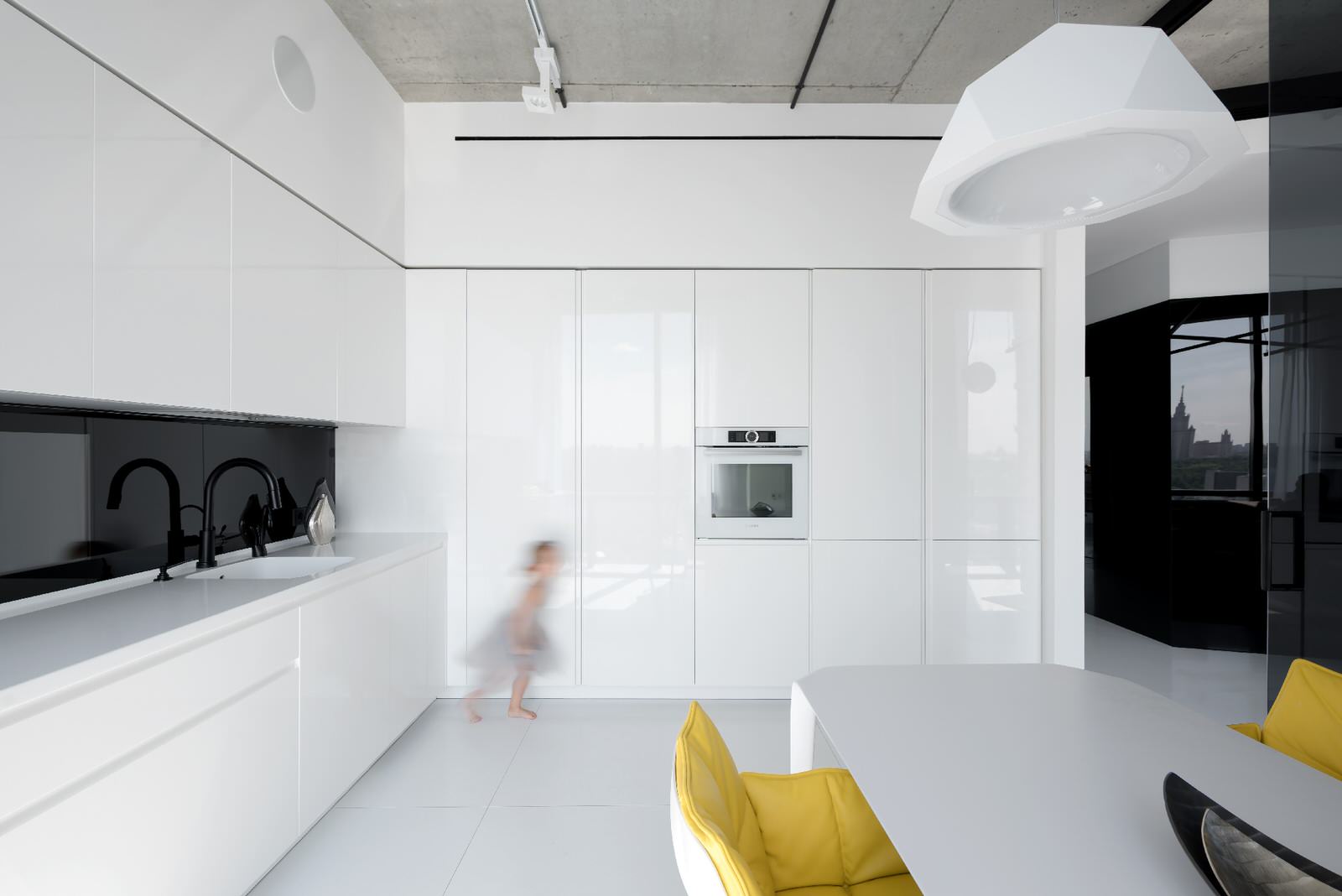 Дом на Мосфильмовской