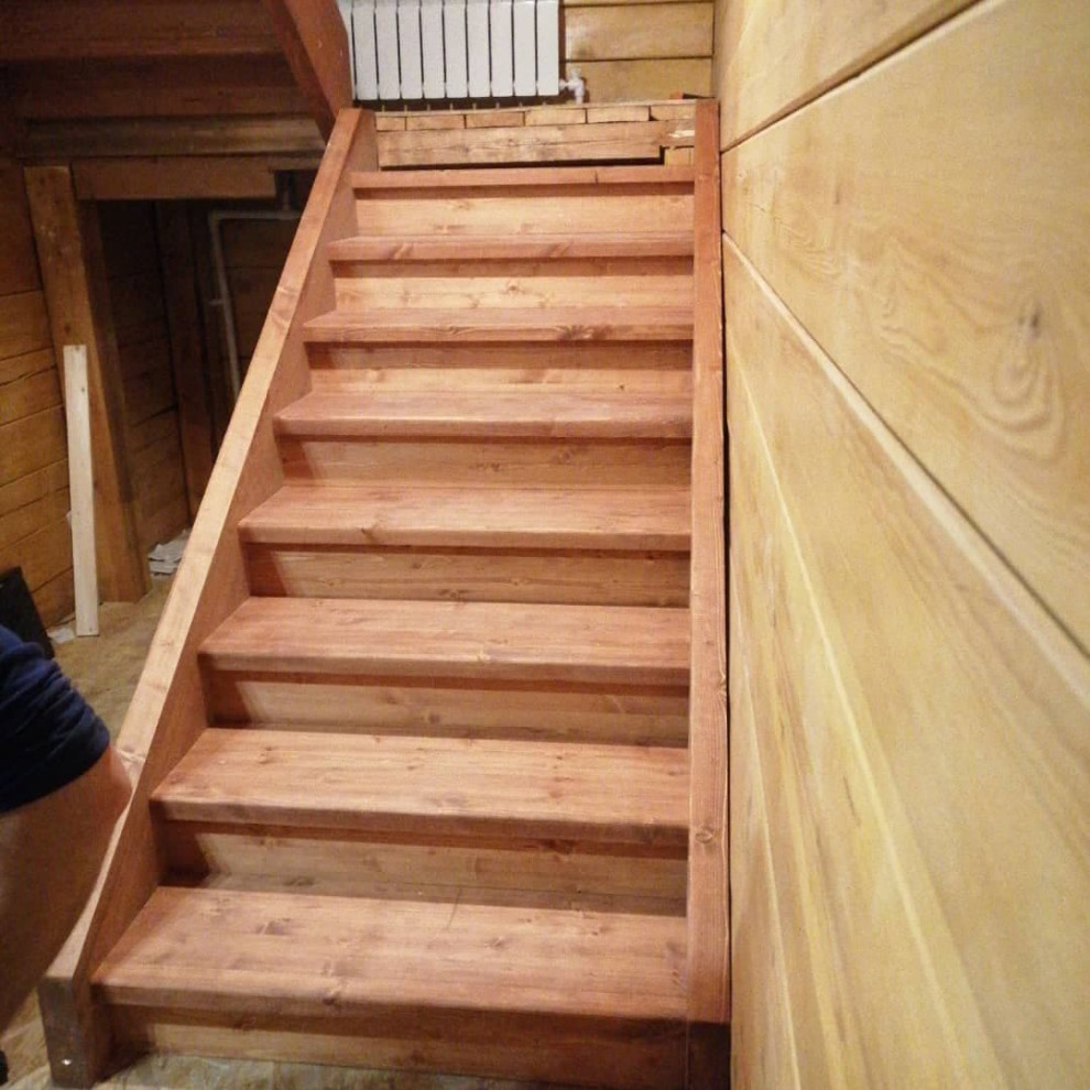 Обложка проекта: Лестница 4х маршевая на тетиве