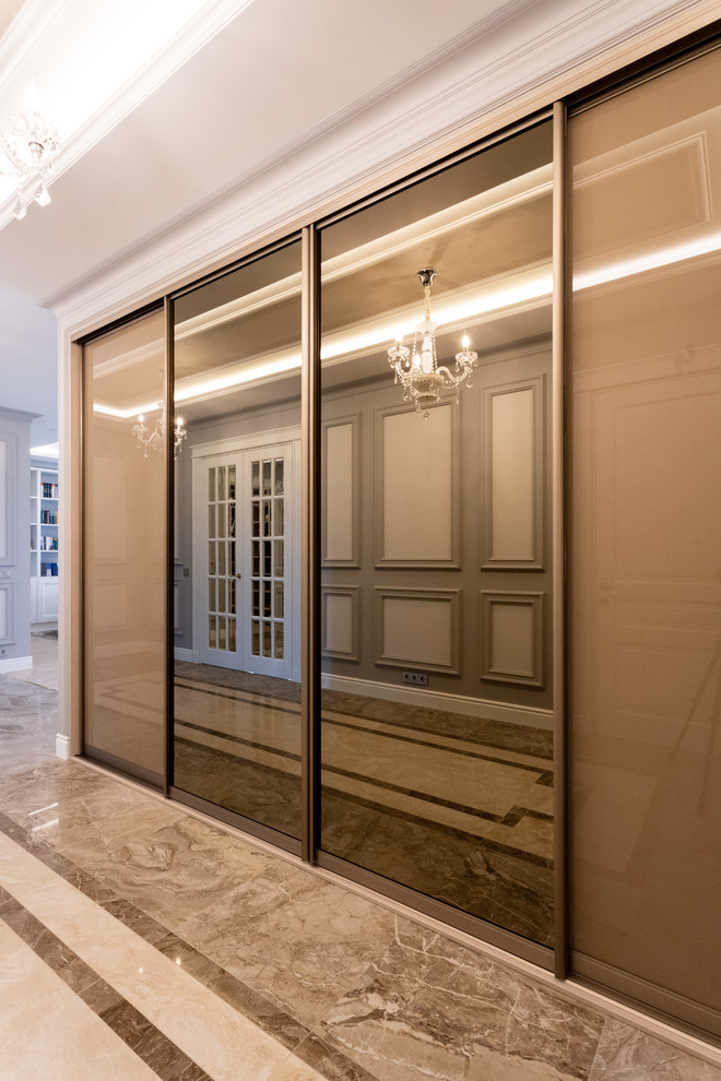 Шкаф raumplus в прихожую