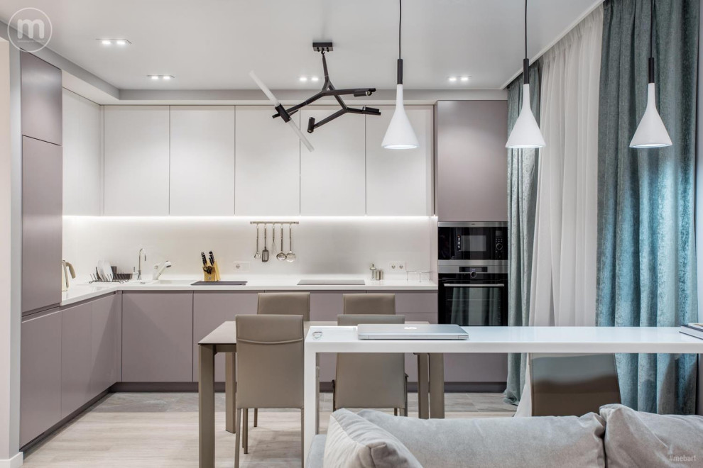 Обложка проекта: Кухня для молодого парня