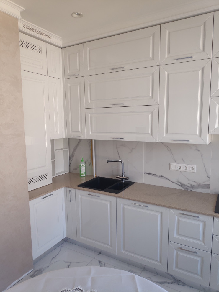 Белоснежка- глянцевая кухня. ЖК Таврический