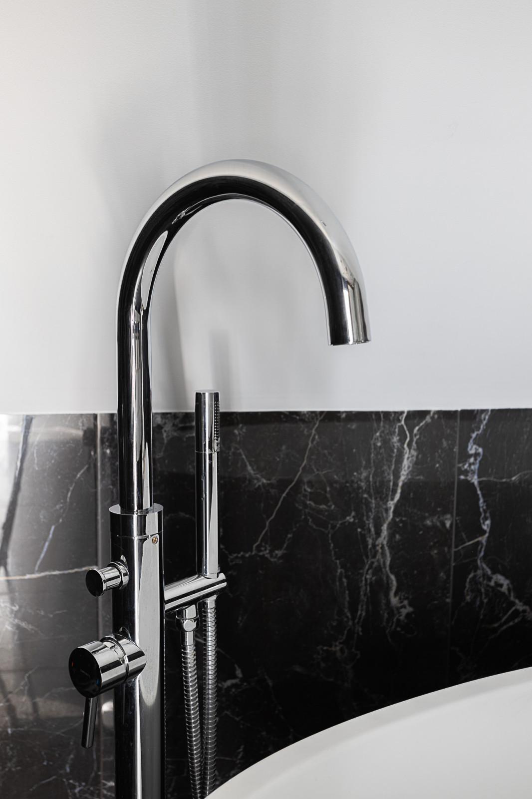 230 кв.м , 2х эт. Дом, г.Липецк, "Роскошь в деталях",РЕАЛИЗАЦИЯ