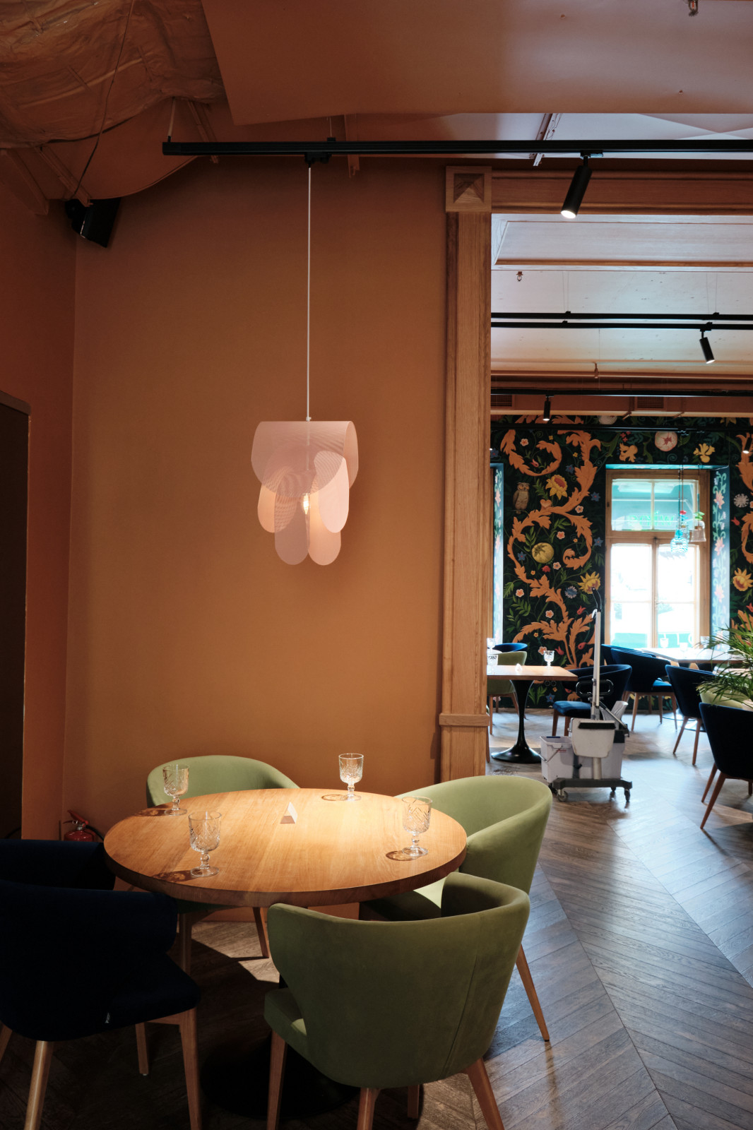 Alice Garden Restaurant