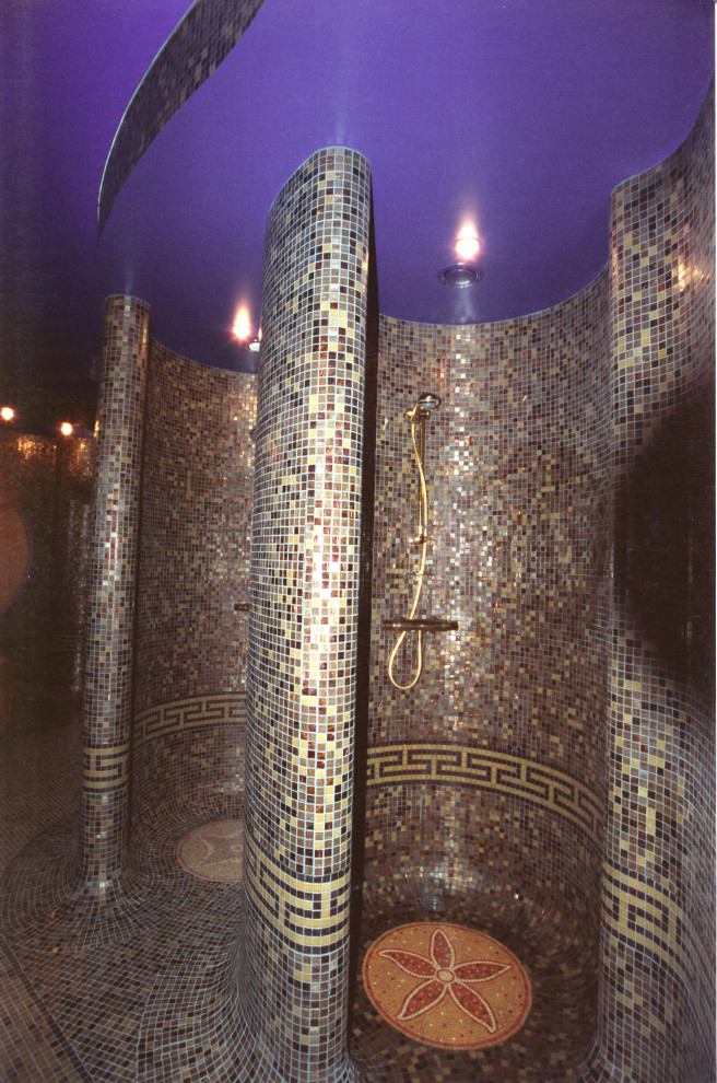 Бассейн на Крестовском острове