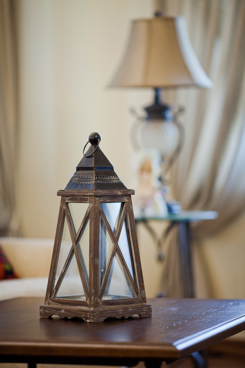 Домик у озера